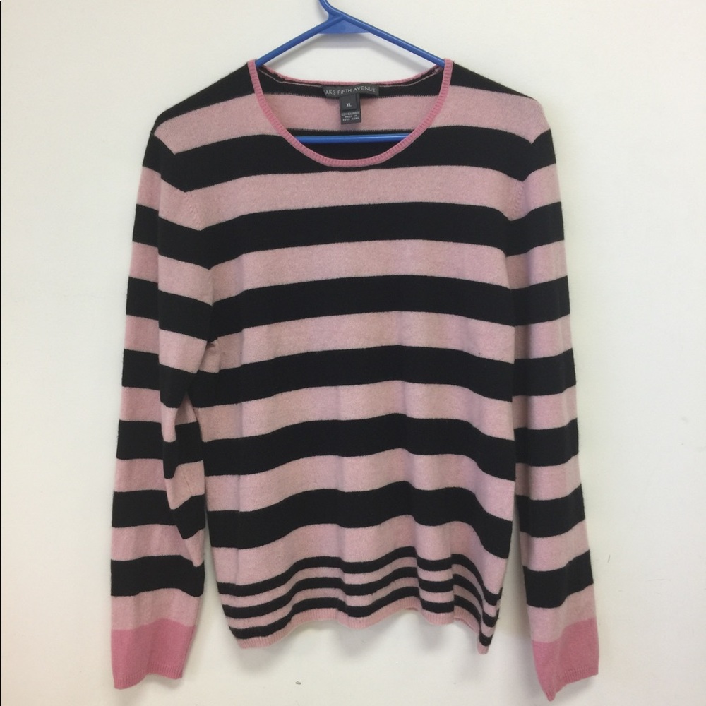 Saks Fifth Avenue 100% Cashmere Sweater
